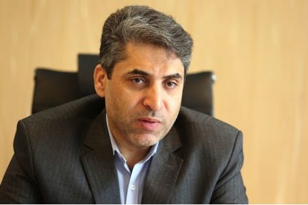سرپرست مجرد خانوار مشمول وام مستاجران می‌شود/ تقسیط ۳ ساله وام ودیعه تصمیم سلیقه‌ای بانک‌هاست/ نظام بانکی به مصوبه تقسیط ۵ ساله عمل کنند
