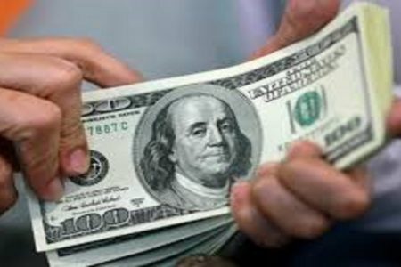 دلار ۲۶ هزار و ۶۹۰ تومان است