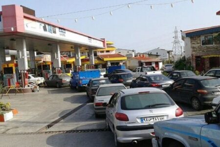 سوخت‌گیری در جایگاه‌های عرضه سراسر کشور برقرار است