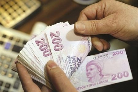 سقوط بی‌پایان نرخ لیر