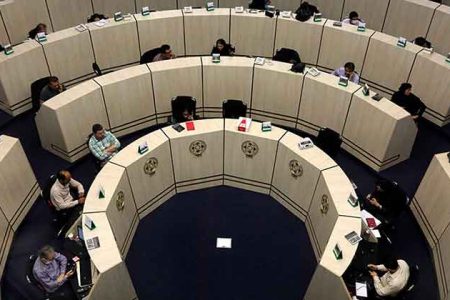 ۵۰ شرکت برتر تابستانِ بورس شناخته شدند
