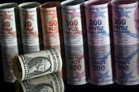 ارزش لیر ترکیه یک درصد کاهش یافت