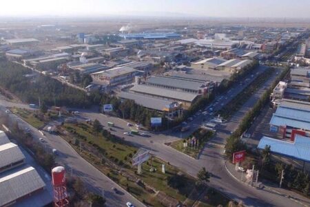 ممنوعیت نقل و انتقال زمین در شهرک‌ها و نواحی صنعتی کشور