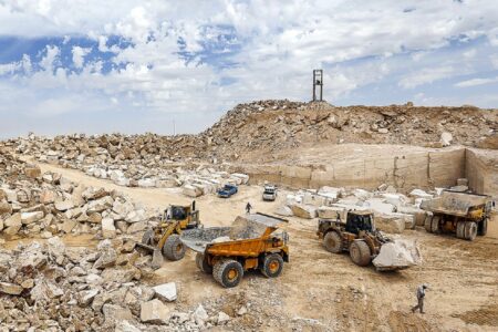 حقوق دولتی حاصل از استخراج معادن استان مرکزی ۴۰ درصد افزایش یافت