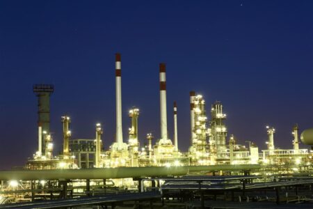 احداث “پتروشیمی” در منطقه ویژه اقتصادی سلماس‌