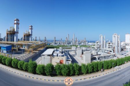 همکاری دستگاه دیپلماسی با صنعت پتروشیمی برای جذب سرمایه‌