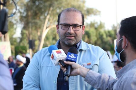 آیین اهدای ۹۰ سرویس جهیزیه به زوج‌های جوان خوزستانی برگزار شد