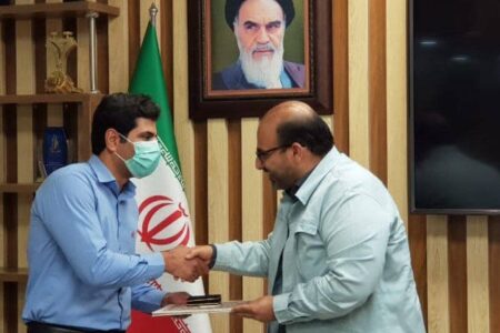 تقدیر از سرپرست مکانیک و سیالات شرکت مهندسین مشاور پیشگامان فولاد جنوب