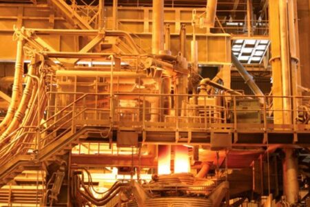 کارخانه صدر فولاد خرم آباد در انتظار اجرای تعهدات سرمایه‌گذار