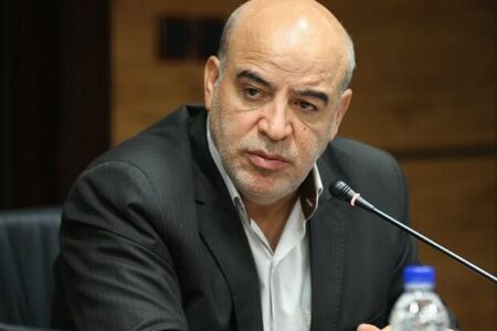 قطعی برق صنایع لطمه سنگینی به آن‌ها وارد می‌کند
