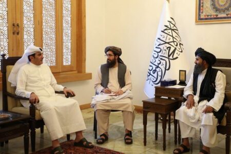 درخواست طالبان از قطر برای سرمایه‌گذاری در ایجاد سد و استخراج معادن افغانستان