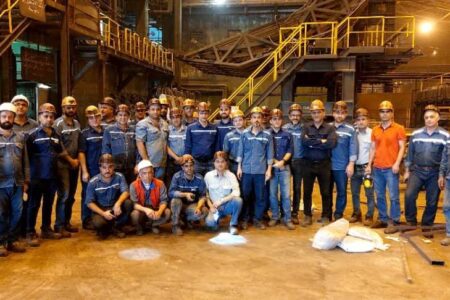 تعویض تیر ۵۰۰ و تیرهای بیس میزهای قالب بیلت دو با موفقیت انجام شد