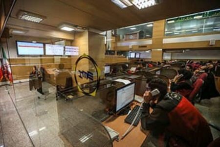 رقابت خودرویی‌ها با فولادی‌ها و معدنی‌ها در بورس‌کالا