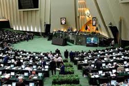 طاهری رئیس کمیسیون صنایع و معادن مجلس شورای اسلامی: حقوق دولتی معادن به صورت هوشمند و سامانه‌ای اعمال شود