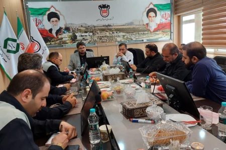 در بازدید مدیرعامل سازمان تامین اجتماعی و نماینده مردم لنجان عنوان شد: تاریخ و ریشه فولاد در کشور به ذوب آهن اصفهان بر می‌گردد