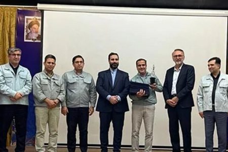 آیین معرفی و تجلیل از پیشنهادهای برتر کارکنان مجتمع فولاد خراسان برگزار شد