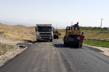 طی ۶ ماهه نخست امسال با هدف توسعه زیرساخت ها محقق شد؛ سرمایه گذاری ۲۰۷ میلیارد ریالی ایمیدرو در بهسازی راه دسترسی به ۴ معدن بوشهر
