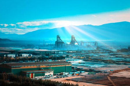 یادداشتی از محمدجواد براتی مدیر روابط عمومی شرکت فولاد مبارکه؛ درخشش فولاد مبارکه در تولید و توسعه به گواهی آمار