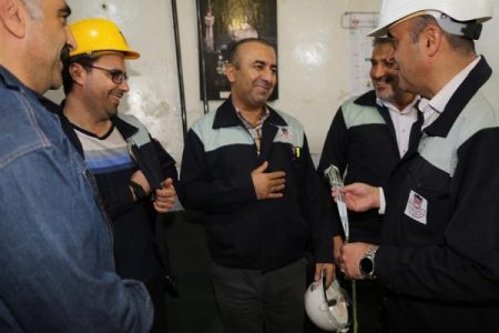 کیفیت محصولات ذوب آهن حاصل تلاش تمامی کارکنان است
