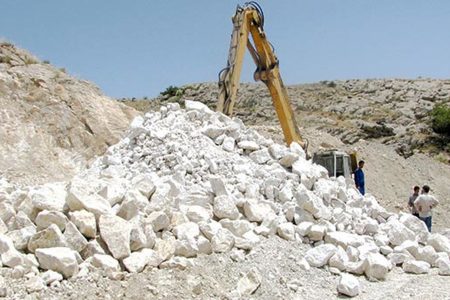 افزایش ۴۳ درصدی تولید سنگ آهک پیربکران