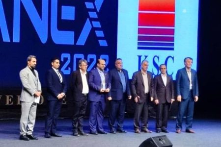 در کنفرانس planex 2022، امین ابراهیمی مرد سال صنعت فولاد شد