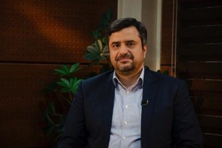 نادری، مدیر عامل شرکت سرمایه گذاری صدر تامین مطرح کرد: صنعت فولاد کارنامه موفقی در مجموعه اقتصادی کشور دارد