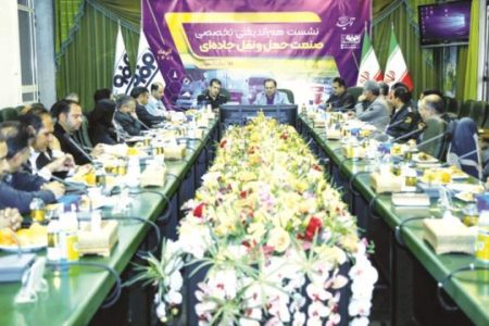 فولاد مبارکه را در حوزه ناوگان مسافری به‌عنوان الگوی کشوری معرفی خواهیم کرد