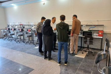 بخش گوهر سنگ مرکز تحقیقات فرآوری مواد معدنی ایران در یزد فردا افتتاح می شود