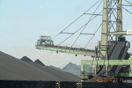 بندرگاه خمیر رسما وارد مدار واردات و صادرات مواد معدنی شد