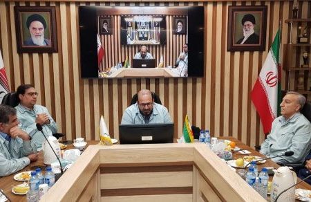 آخرین جلسه کمیته راهبری سال ۱۴۰۱ فولاد خوزستان برگزار شد