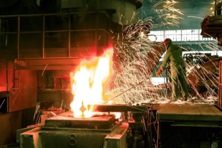 با رشد ۶٫۷ درصدی تولید؛ فولاد هرمزگان از مجموع تولید سال گذشته عبور کرد