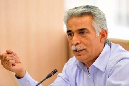سیاست‌گذاری‌ کلان را دریابید با یک وزیر بهار نمی شود