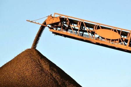 احتمال ریزش قیمت ۵۰ دلاری سنگ آهن