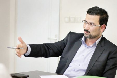 برخی بانک‌ها در اعطای تسهیلات به حوزه تولید ترک فعل می‌کنند