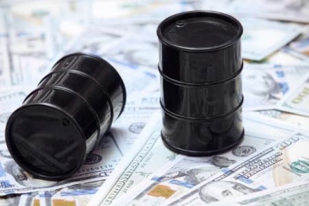 قیمت جهانی نفت با کاهش ذخایر آمریکا افزایش یافت
