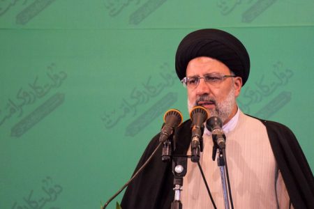 تسهیلات بخش مسکن‌ تکالیف خاص بانک‌ها هستند