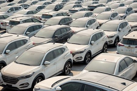 ترخیص ۱۰۰۰ دستگاه ‌خودروی ‌وارداتی از گمرک آغاز شد