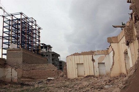 تحویل ملک یا زمین جایگزین به صاحبان خانه‌های فرسوده