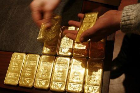 جهش قیمت جهانی طلا درپی اعتصاب خودروسازان در آمریکا