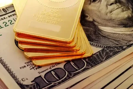 قیمت طلا در معاملات امروز بالاتر از سطح 1900 دلار قرار گرفت