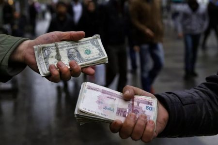 قیمت دلار در روزهای اخیر چرا گران شد؟