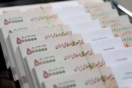 منظور: افزایش ۳۰ درصدی حقوق باعث تورم شدید می‌شود