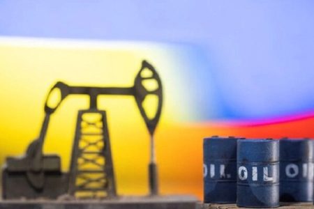 کاهش قیمت نفت درپی تنش بین تولیدکنندگان بزرگ دنیا