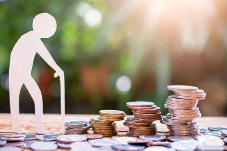 حقوق کدام بازنشستگان در دو مرحله کاهش پیدا می‌کند؟