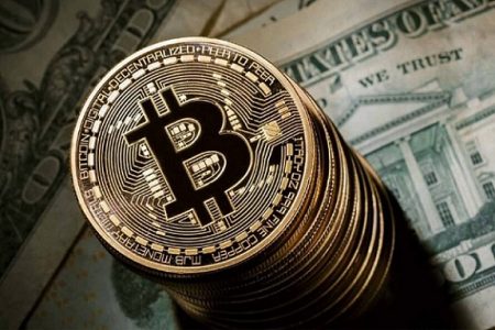 پیش‌بینی افزایش ۶۰۰۰ درصدی قیمت بیت‌کوین!