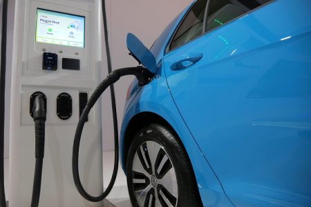 مجوز واردات خودروهای برقی در سال ۱۴۰۳ صادر شد