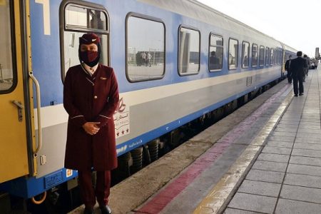 آغاز پیش‌فروش بلیت قطارهای مسافری بهمن‌ماه