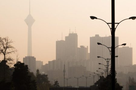 هشدار؛ کیفیت هوای تهران در این ۱۳ نقطه قرمز شد