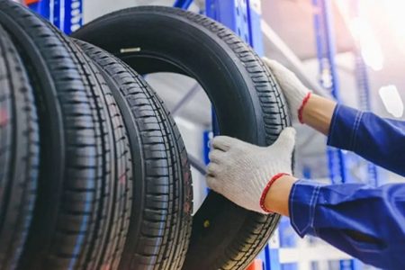 حواله لاستیک دولتی خودرو در بازار سیاه چند؟