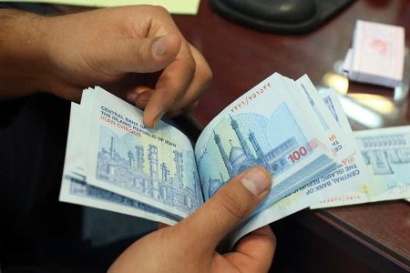 واریز حقوق فروردین بازنشستگان با اعمال افزایش ۲۰ درصدی